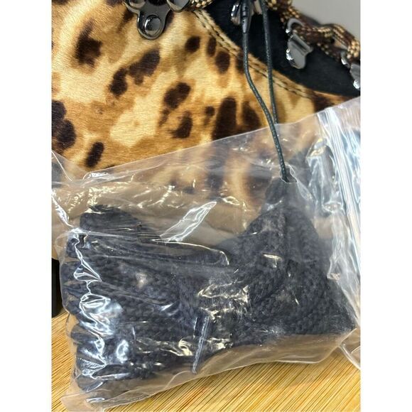 NWT Veronica Beard Women's Galina Shearling Lined Winter Boots Size 6.5 - Picture 8 of 13